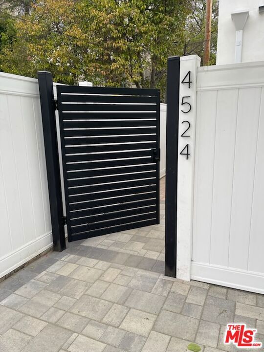 Photo of Listing #25594995