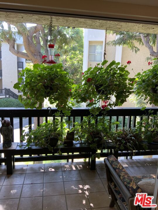 Photo of Listing #25596113