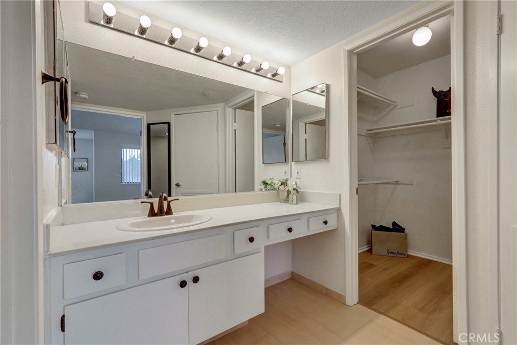 Photo of Listing #OC25223242