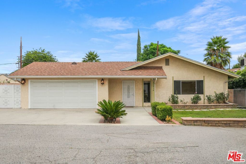 Photo of Listing #25596913