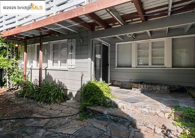 Photo of Listing #41112596