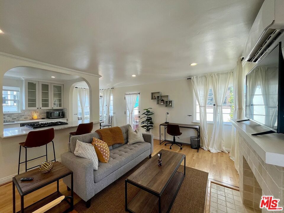 Photo of Listing #25597109