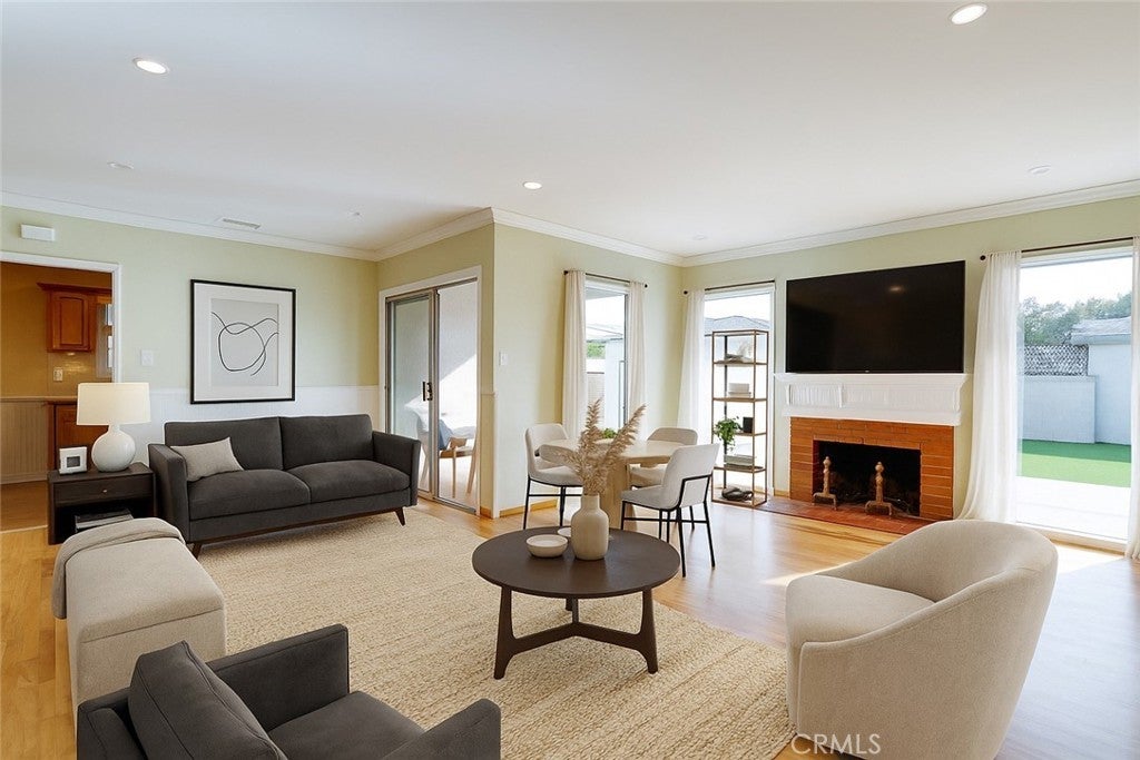 Photo of Listing #PW25222180