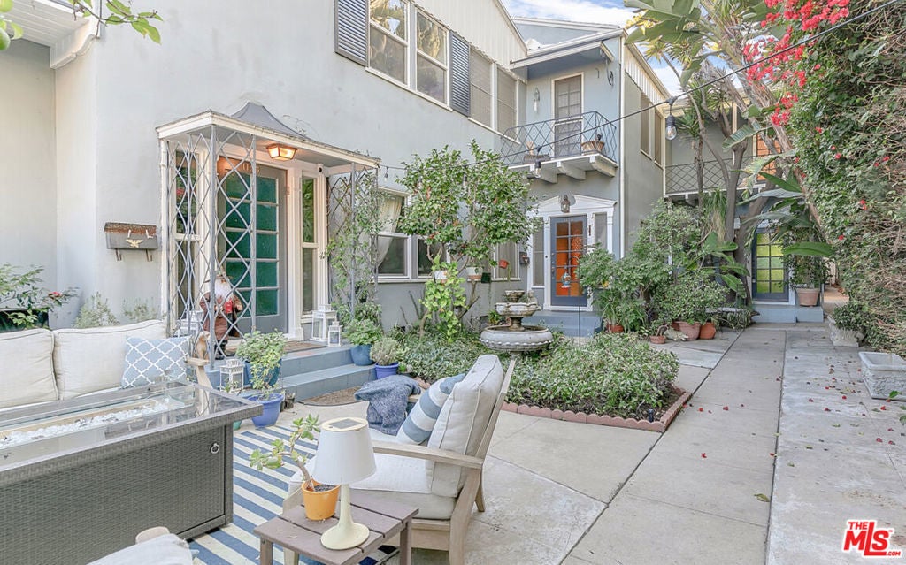 Photo of Listing #25597809