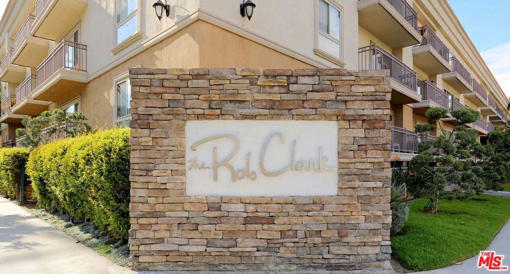 Photo of Listing #25598115