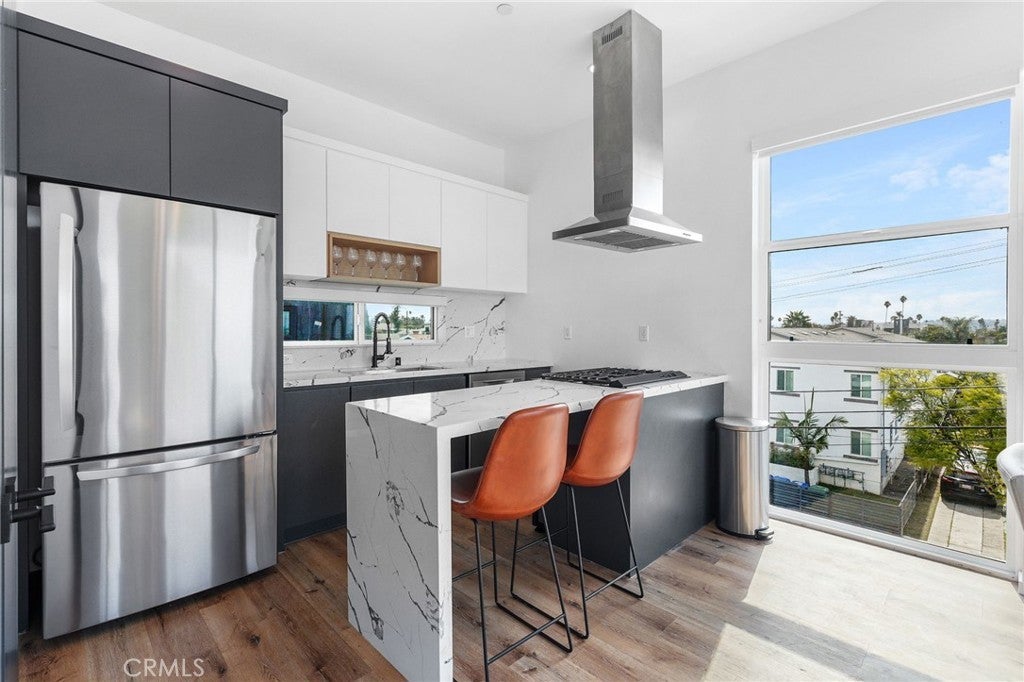 Photo of Listing #SR25226808