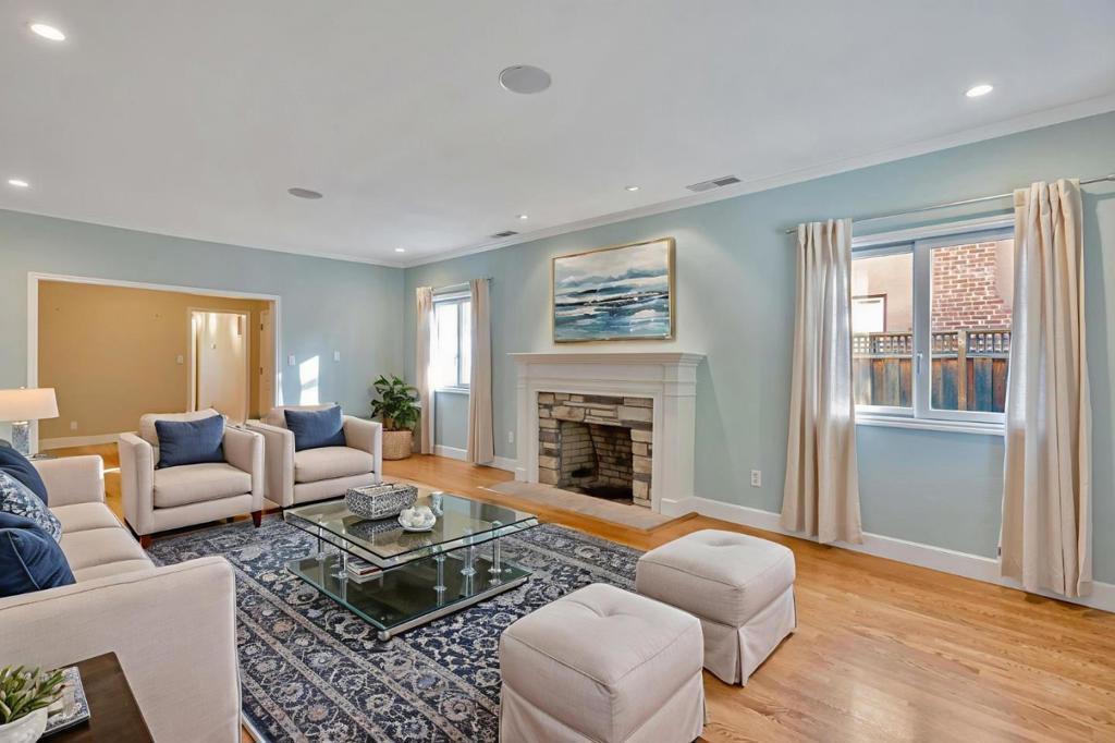 Photo of Listing #ML82023113