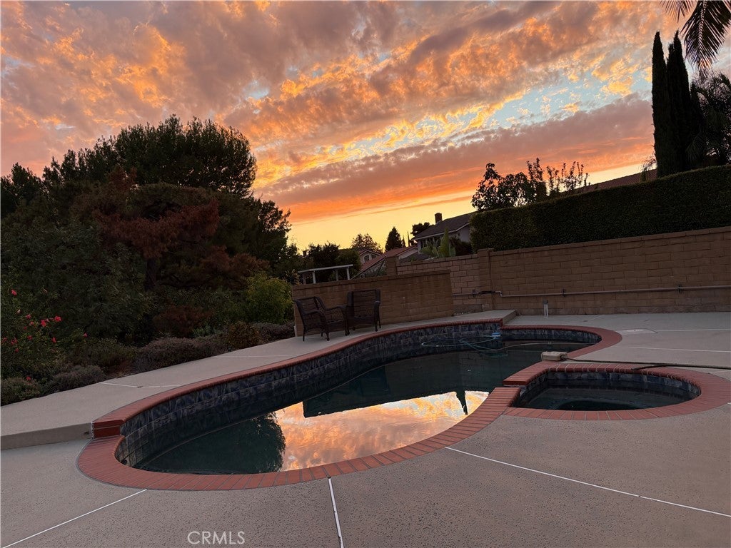 Photo of Listing #TR25227108