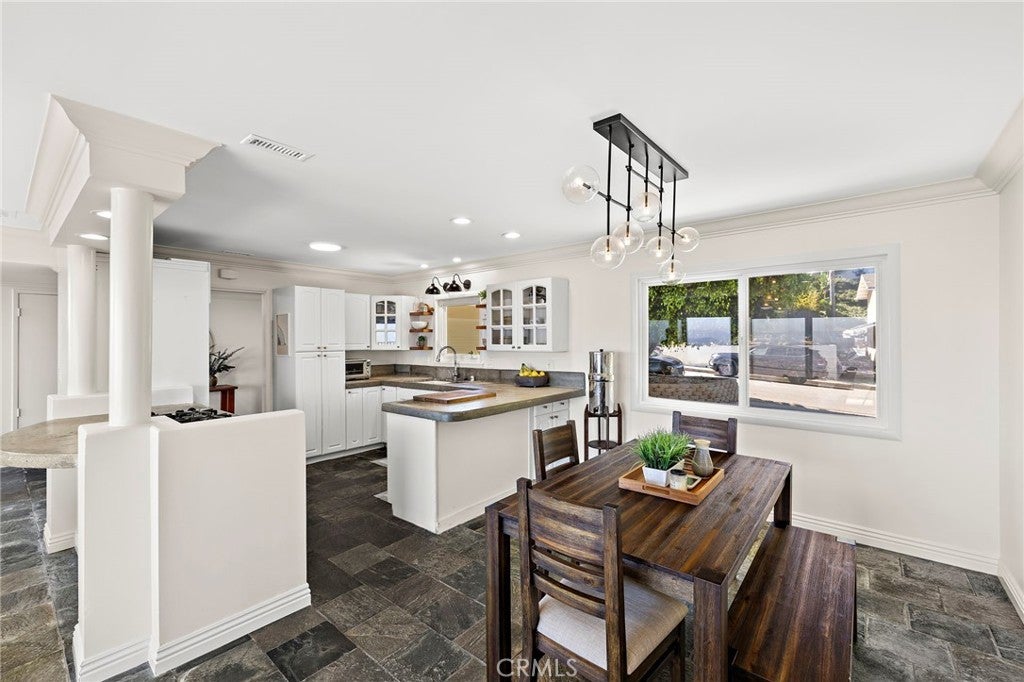 Photo of Listing #LG25227239