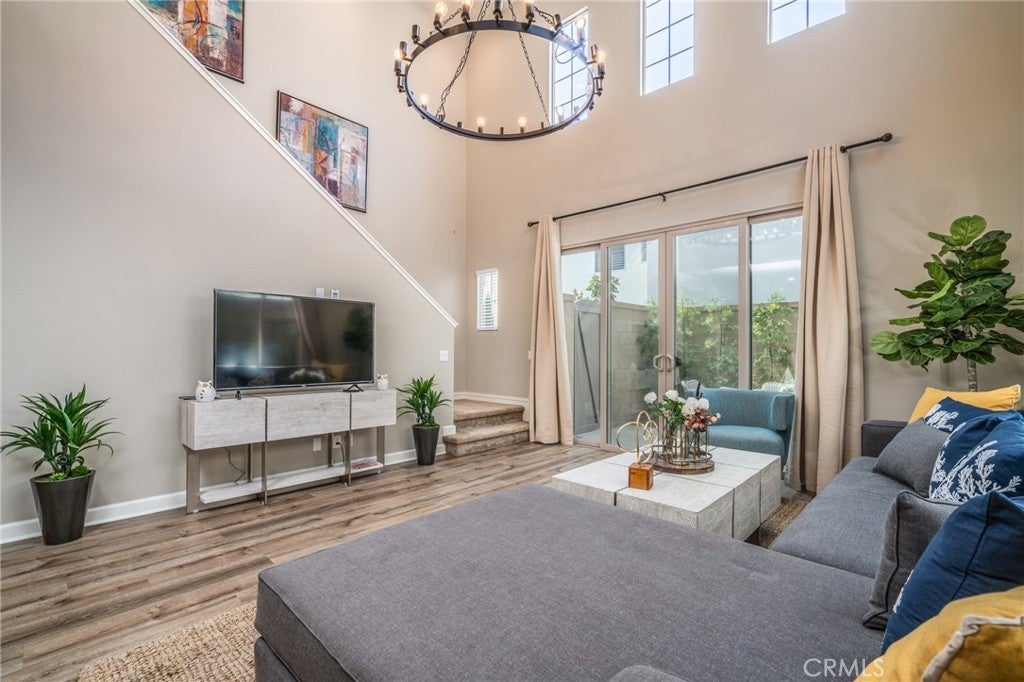 Photo of Listing #OC25227273