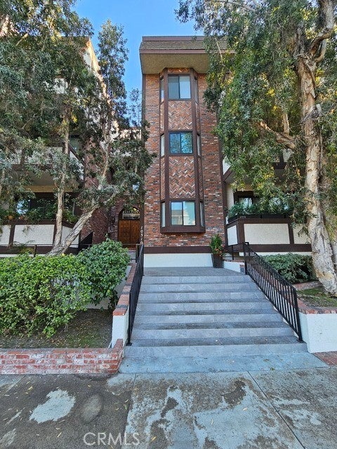 Photo of Listing #SR25223852