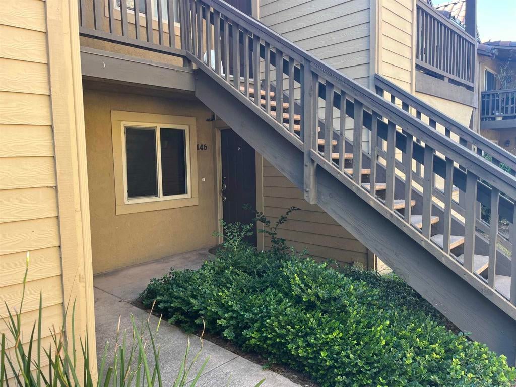 Photo of Listing #PTP2507407