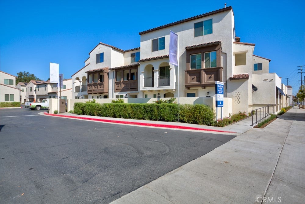 Photo of Listing #TR25228246