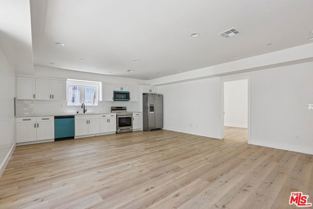 Photo of Listing #25599119