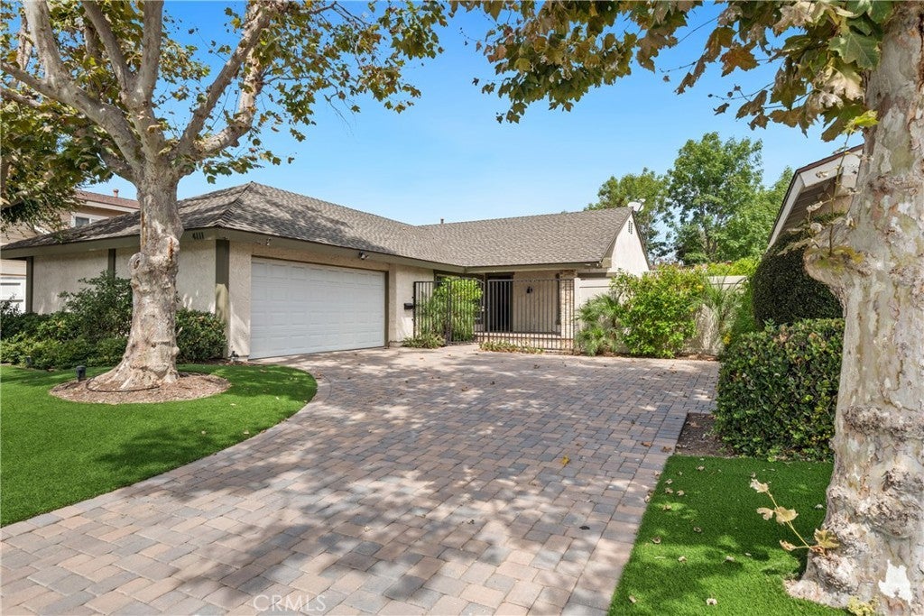 Photo of Listing #OC25223388