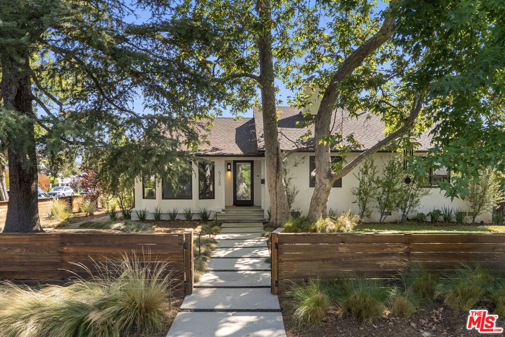 Photo of Listing #25599689