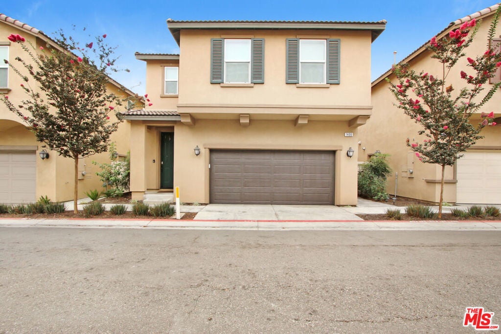 Photo of Listing #25599909