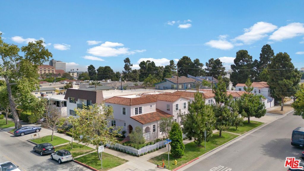 Photo of Listing #25600395