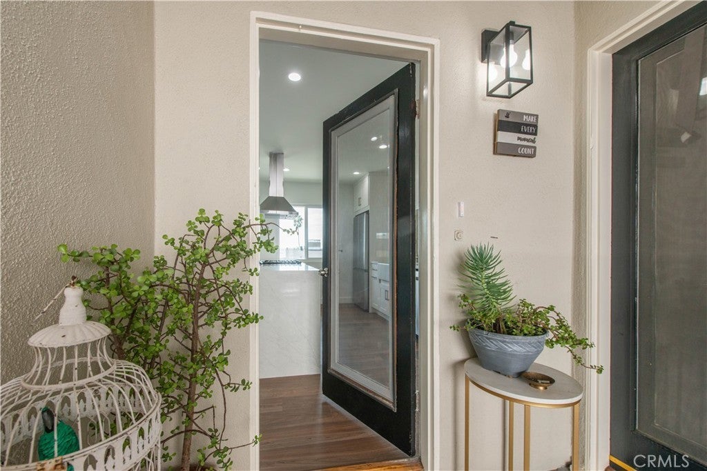 Photo of Listing #SR25227430