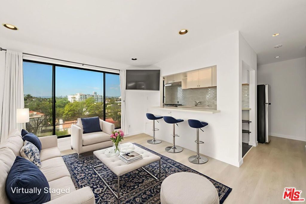 Photo of Listing #25600669