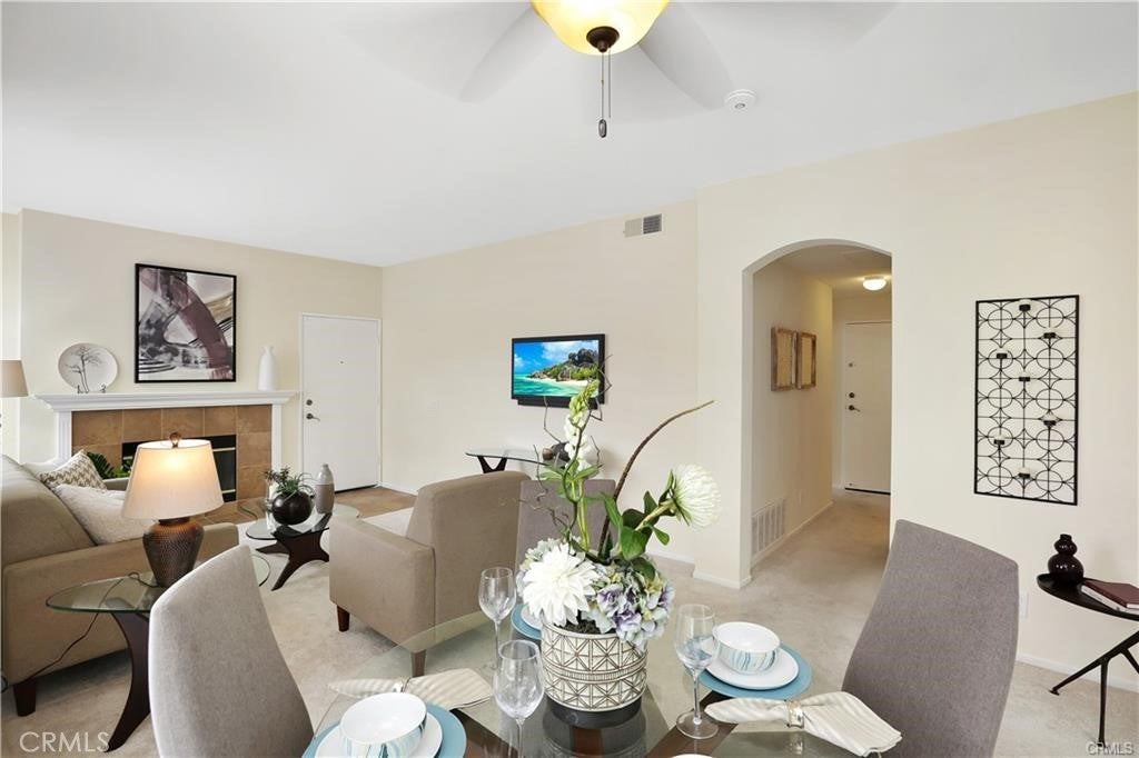 Photo of Listing #OC25231670