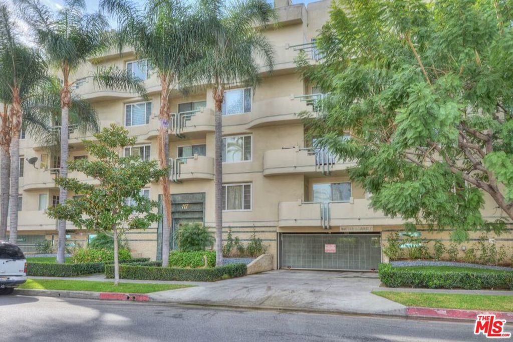 Photo of Listing #25601095