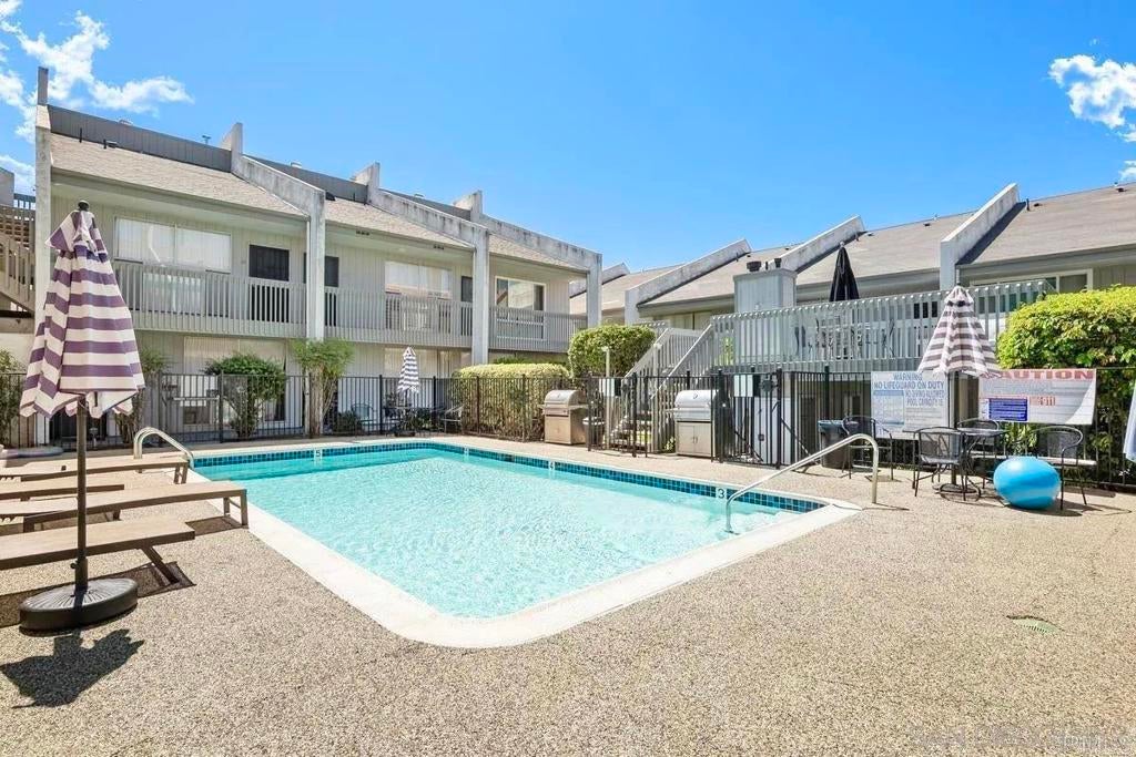 Photo of Listing #PTP2507550