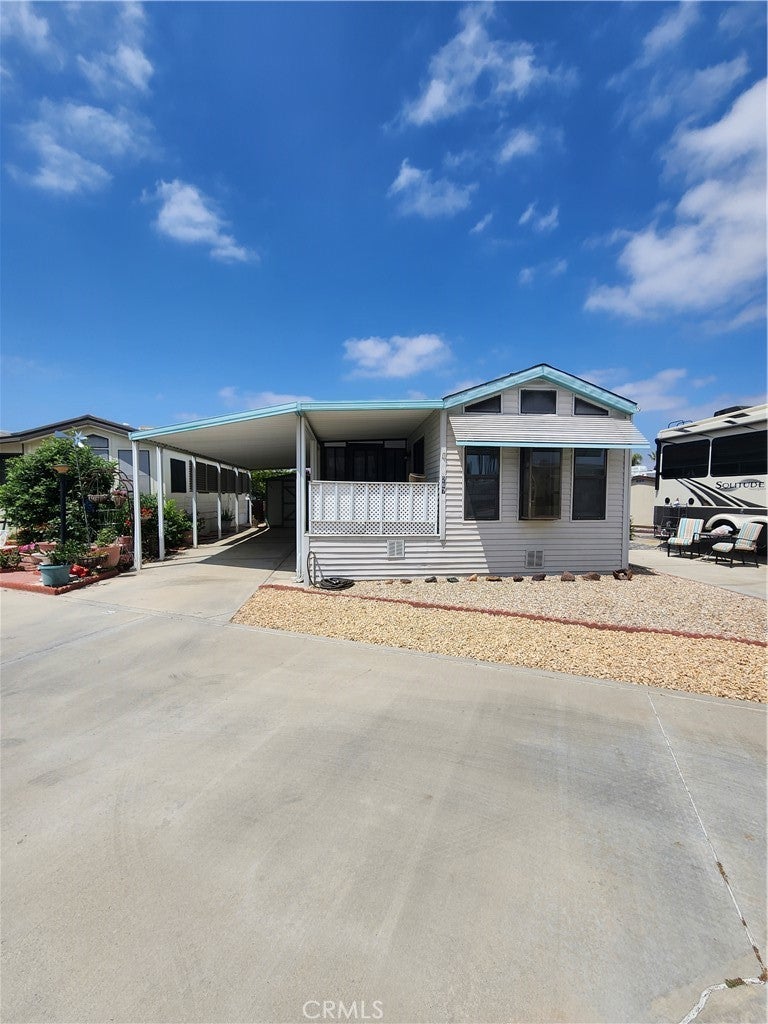 Photo of Listing #IV25231785