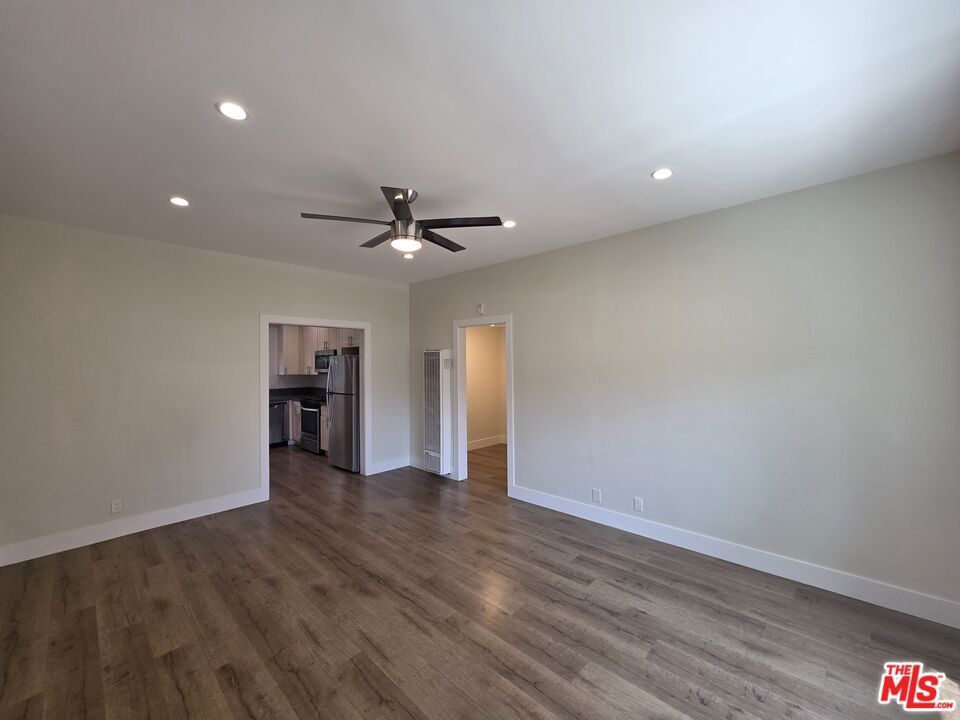 Photo of Listing #25601549