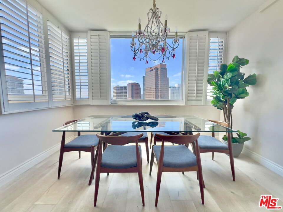 Photo of Listing #25601141