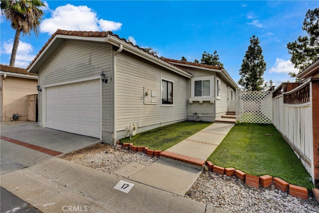 Photo of Listing #PW25232545