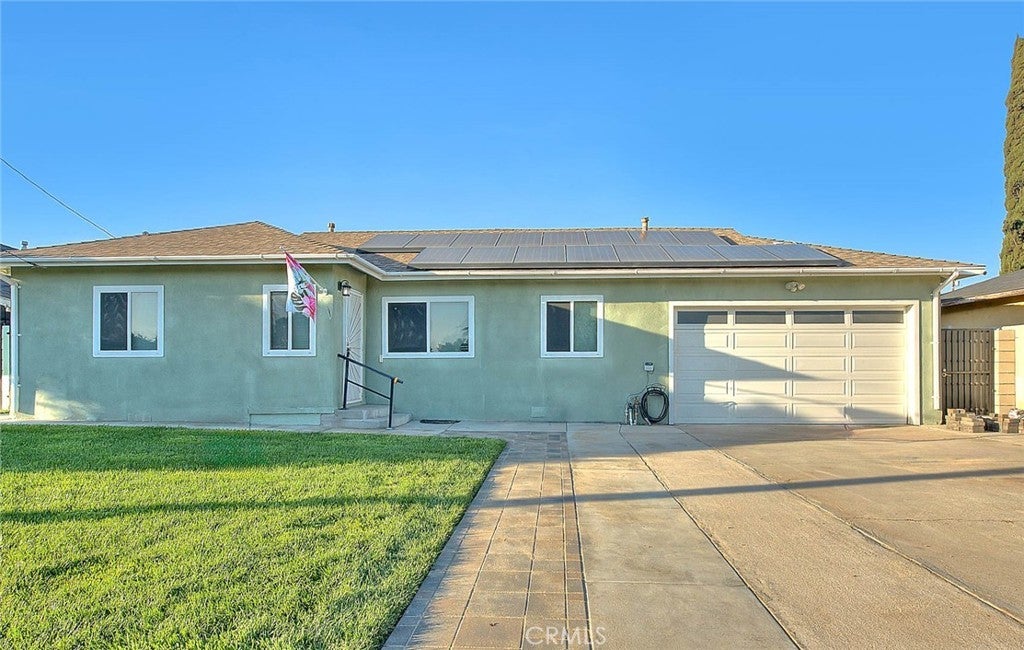 Photo of Listing #TR25233053