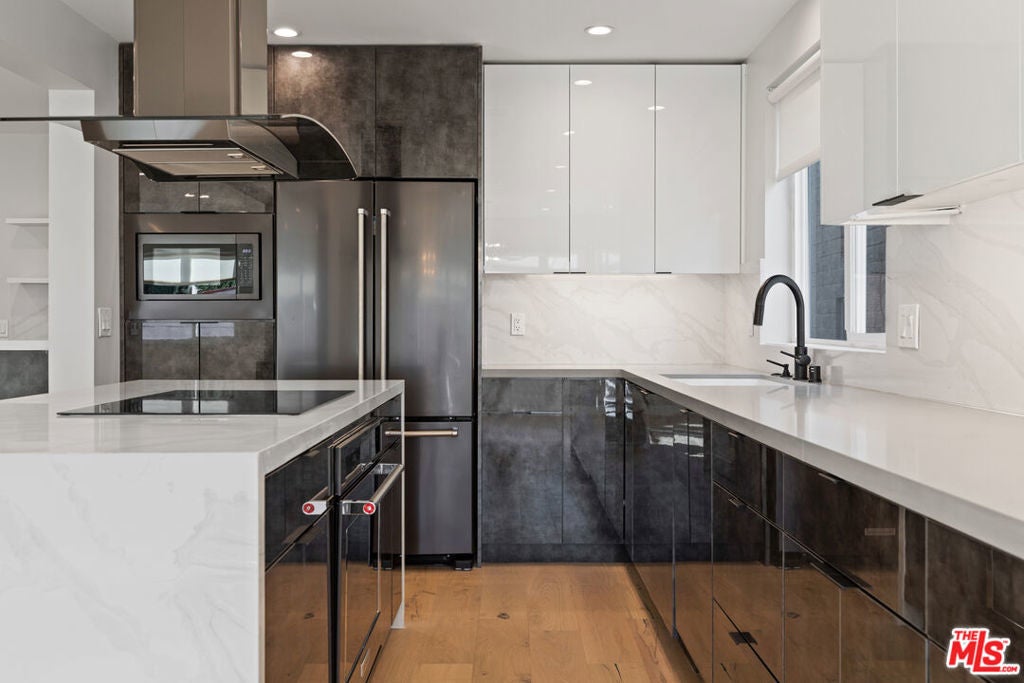 Photo of Listing #25602065