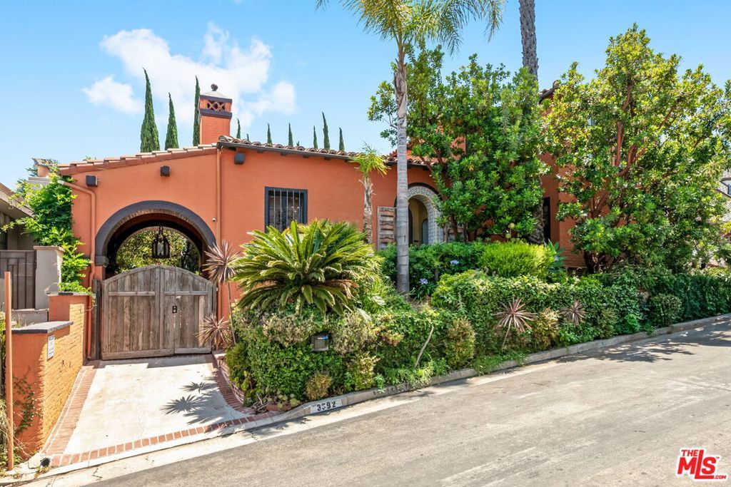 Photo of Listing #25601917