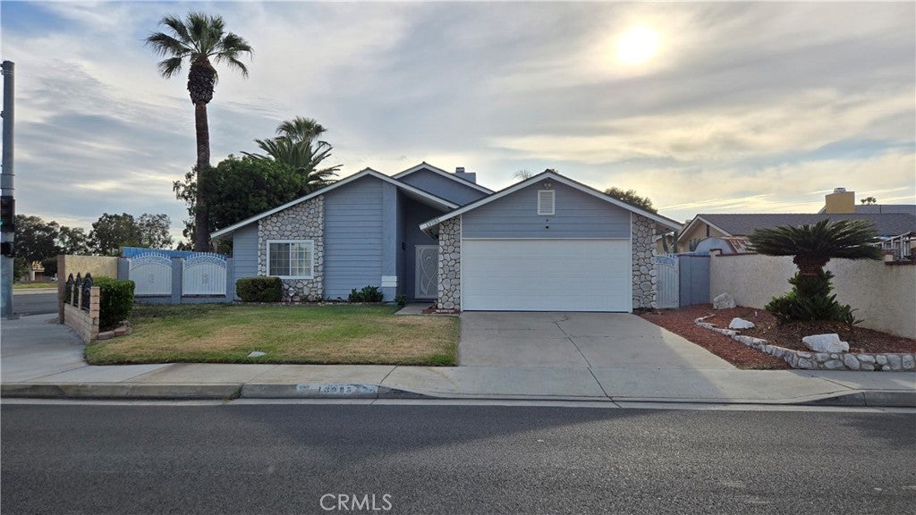 Photo of Listing #IG25233378