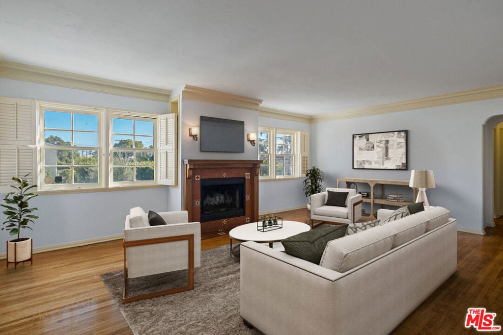 Photo of Listing #25600461