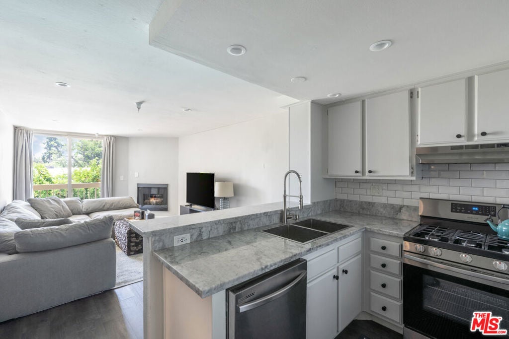 Photo of Listing #25601487