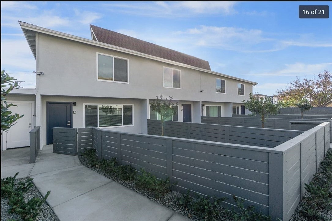 Photo of Listing #OC25234024