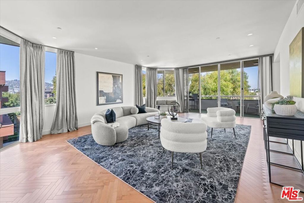 Photo of Listing #25602511