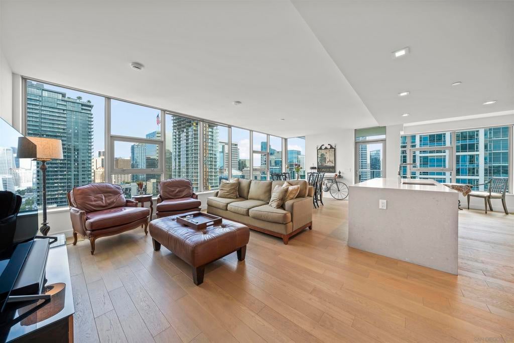 Photo of Listing #250041072SD