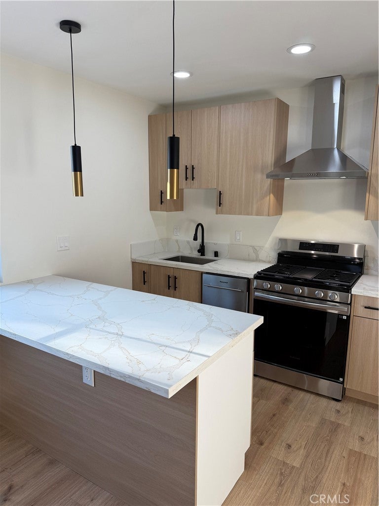 Photo of Listing #SR25235524