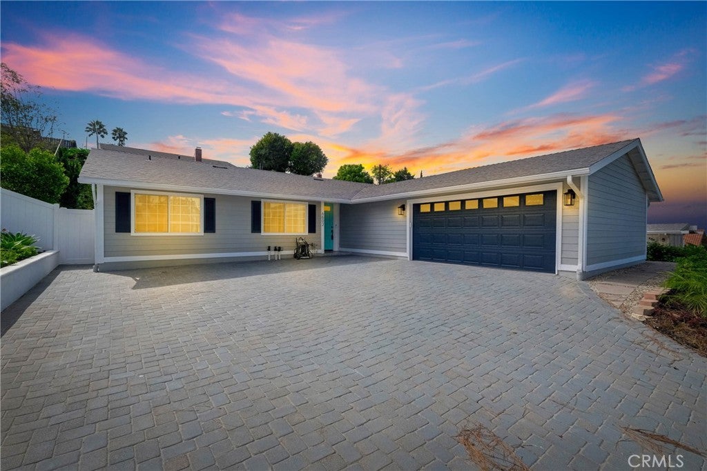 Photo of Listing #SB25235609