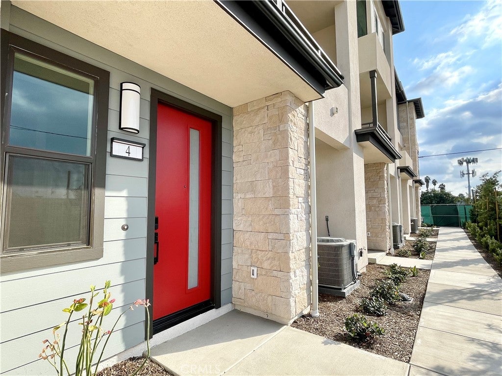 Photo of Listing #TR25235748