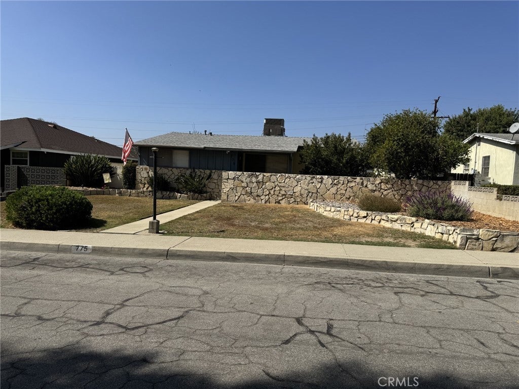 Photo of Listing #PW25236047