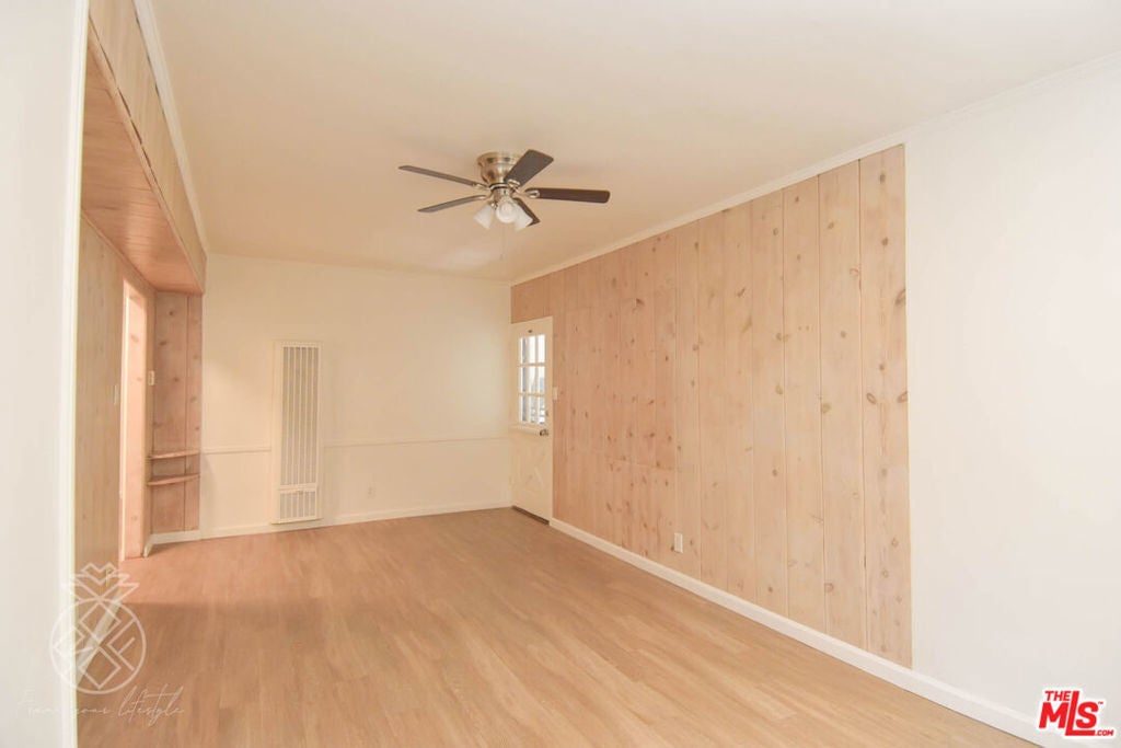 Photo of Listing #25603793