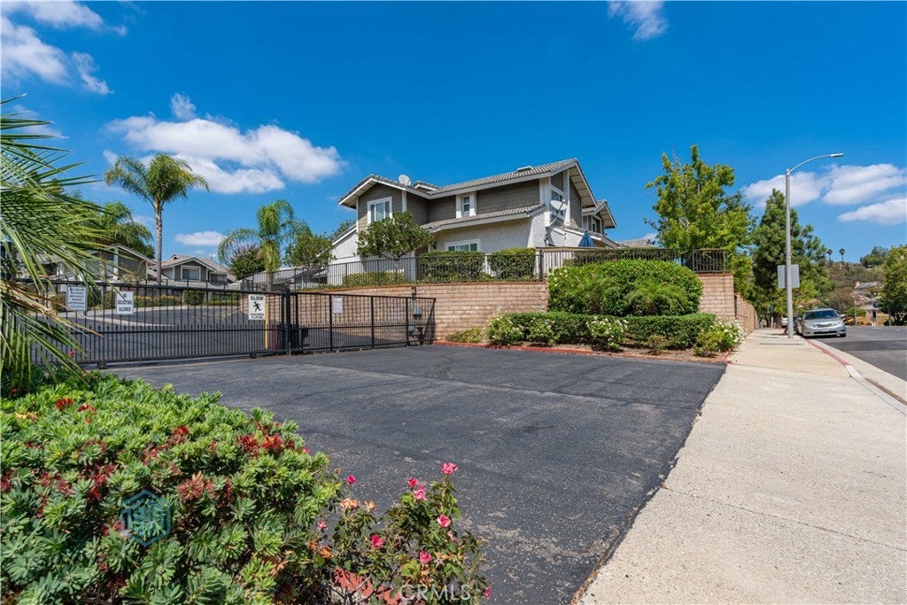 Photo of Listing #TR25218134