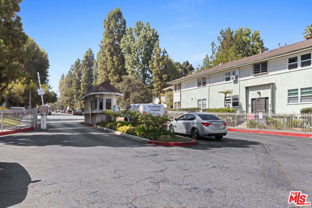 Photo of Listing #25603905