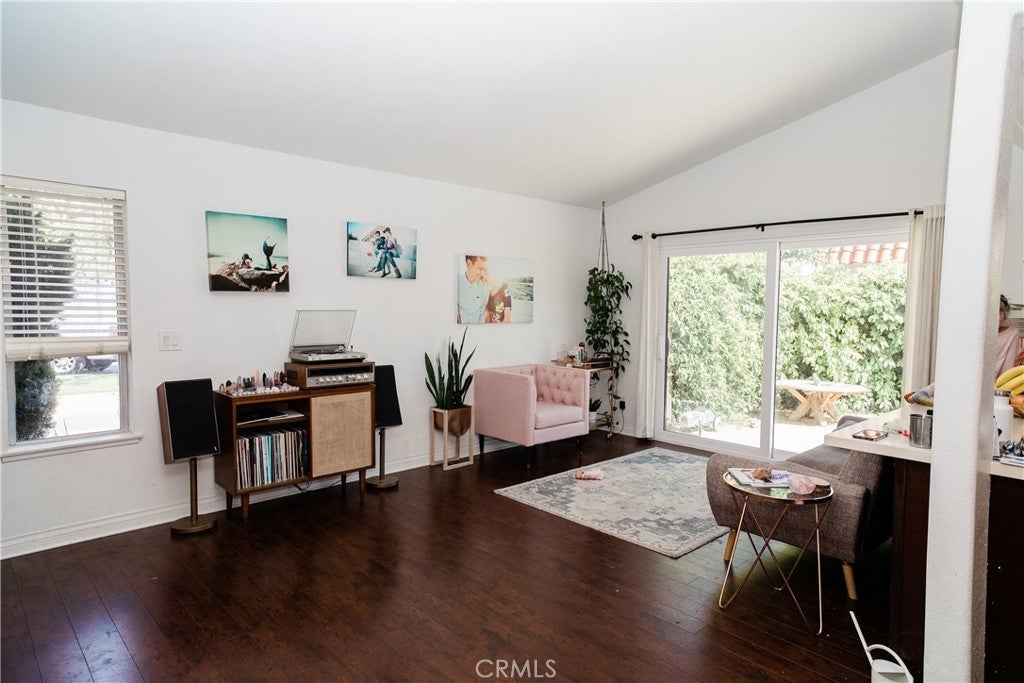 Photo of Listing #OC25236199