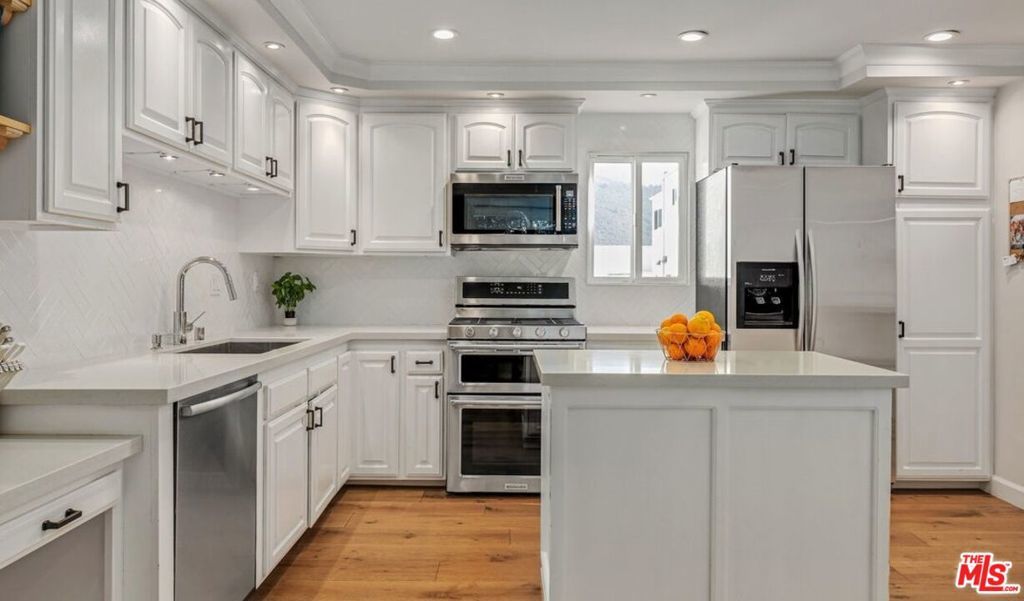 Photo of Listing #25604173