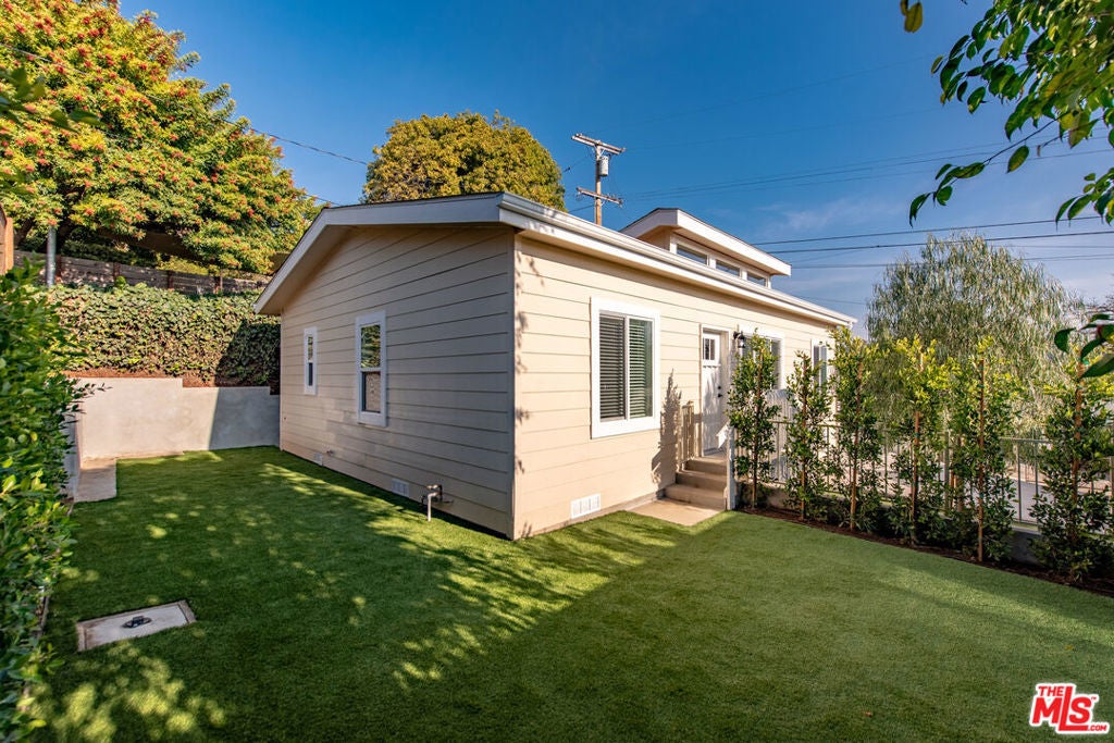 Photo of Listing #25603331